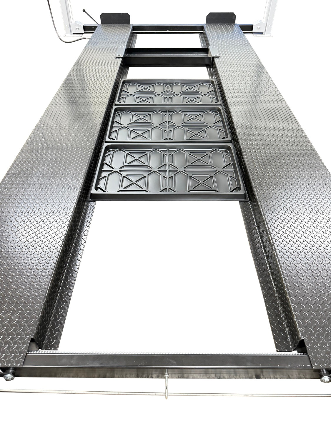 USA8000 8,000 lb. Made in USA Service Storage Four-Post Automotive Lift